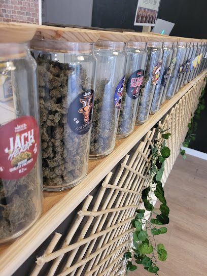 CBD Versailles - Weed Paradise